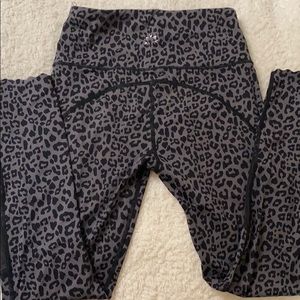 Varley Leopard Leggings!